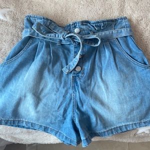 Mustard seed shorts size Small